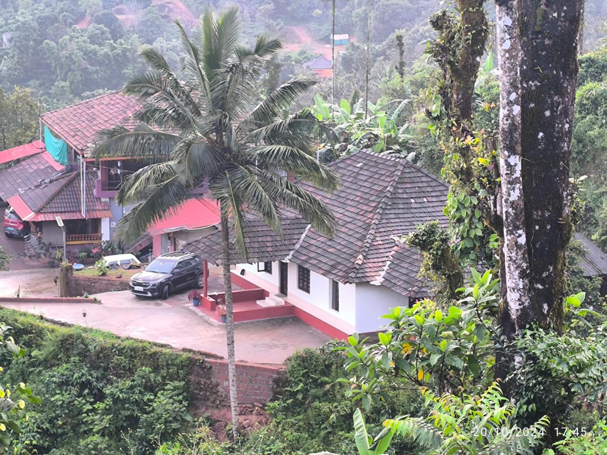 Coorg Misty Vintage Lodge
