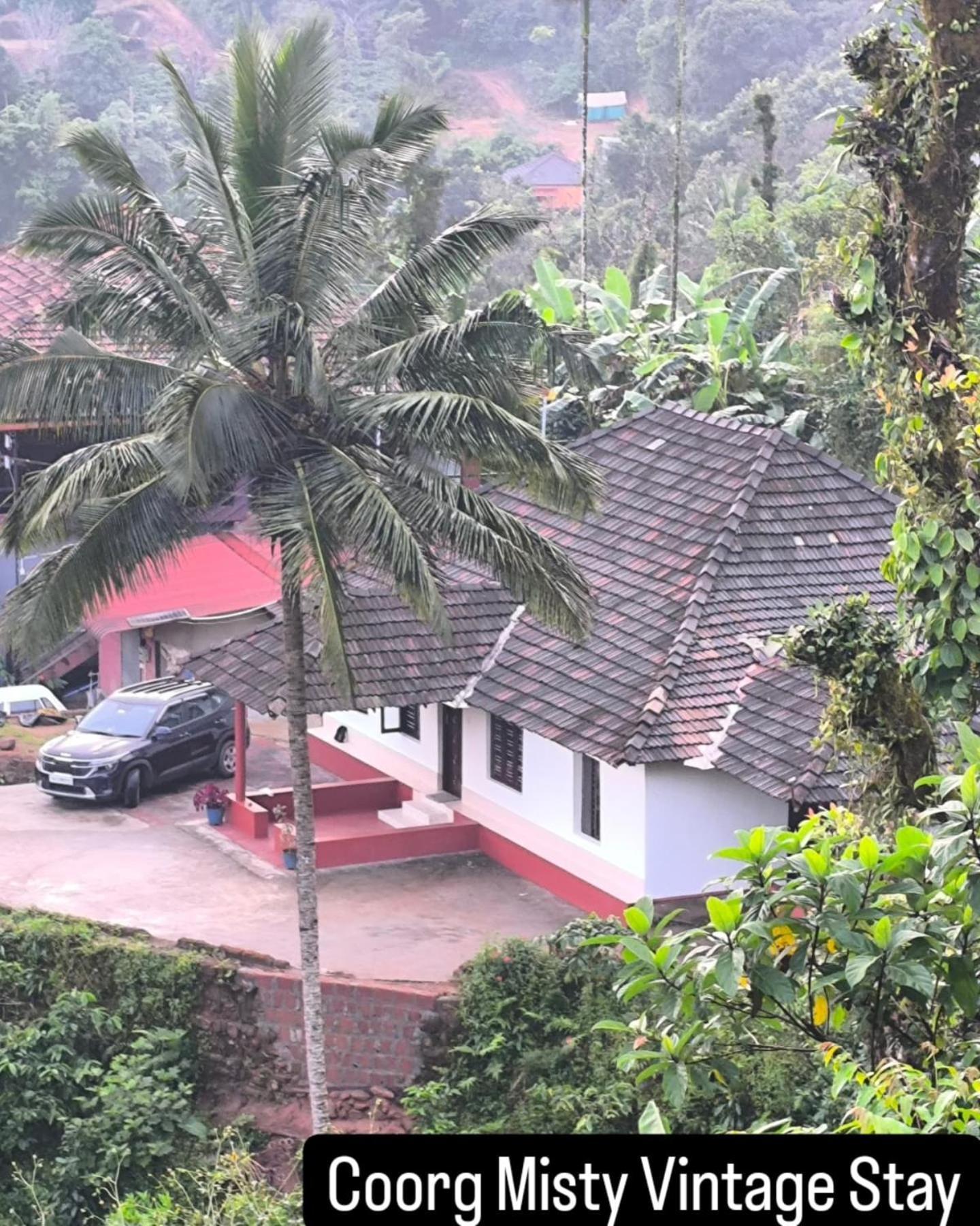 Lodge Coorg Misty Vintage Madikeri
